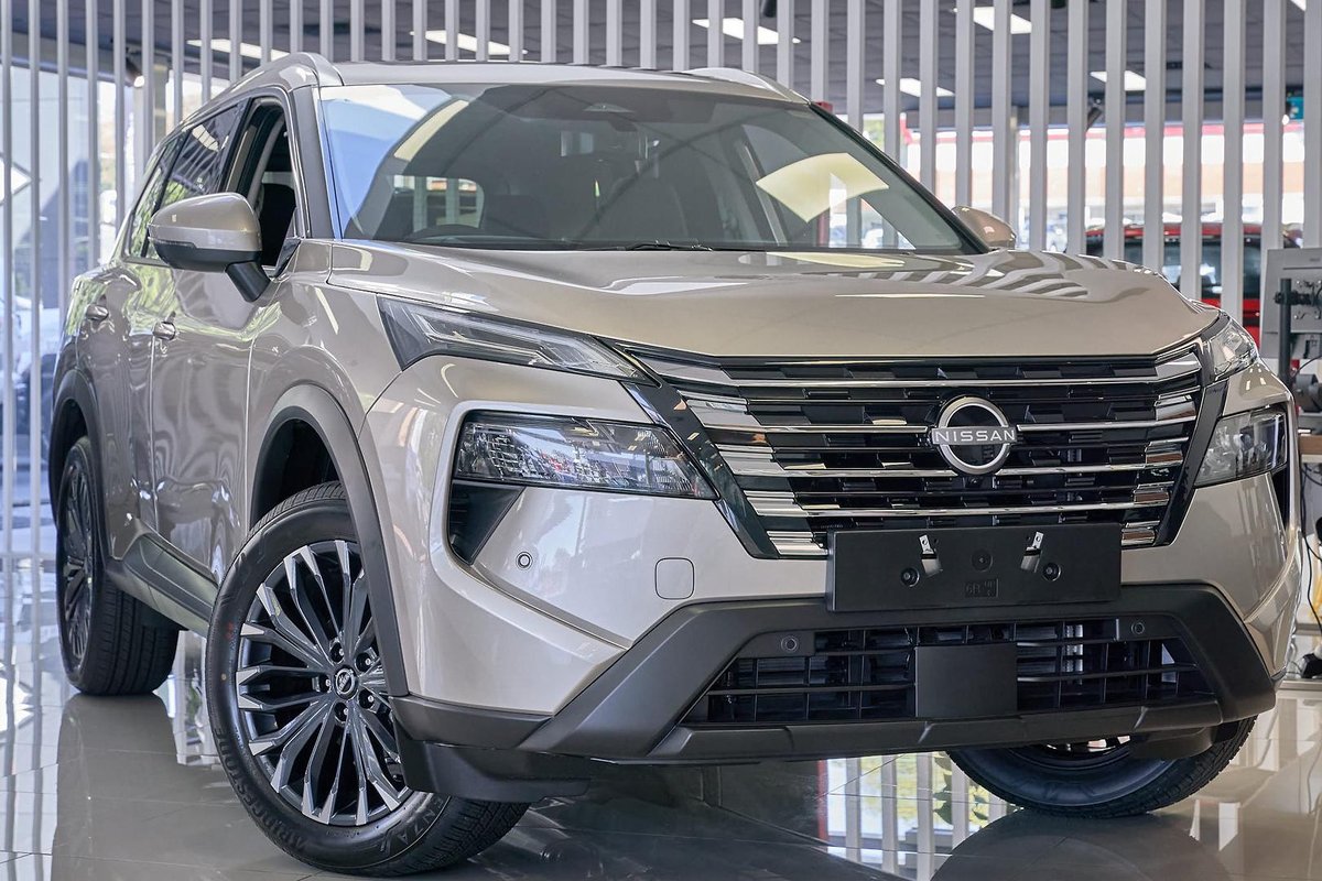 T33 MY26 4X4 On Demand