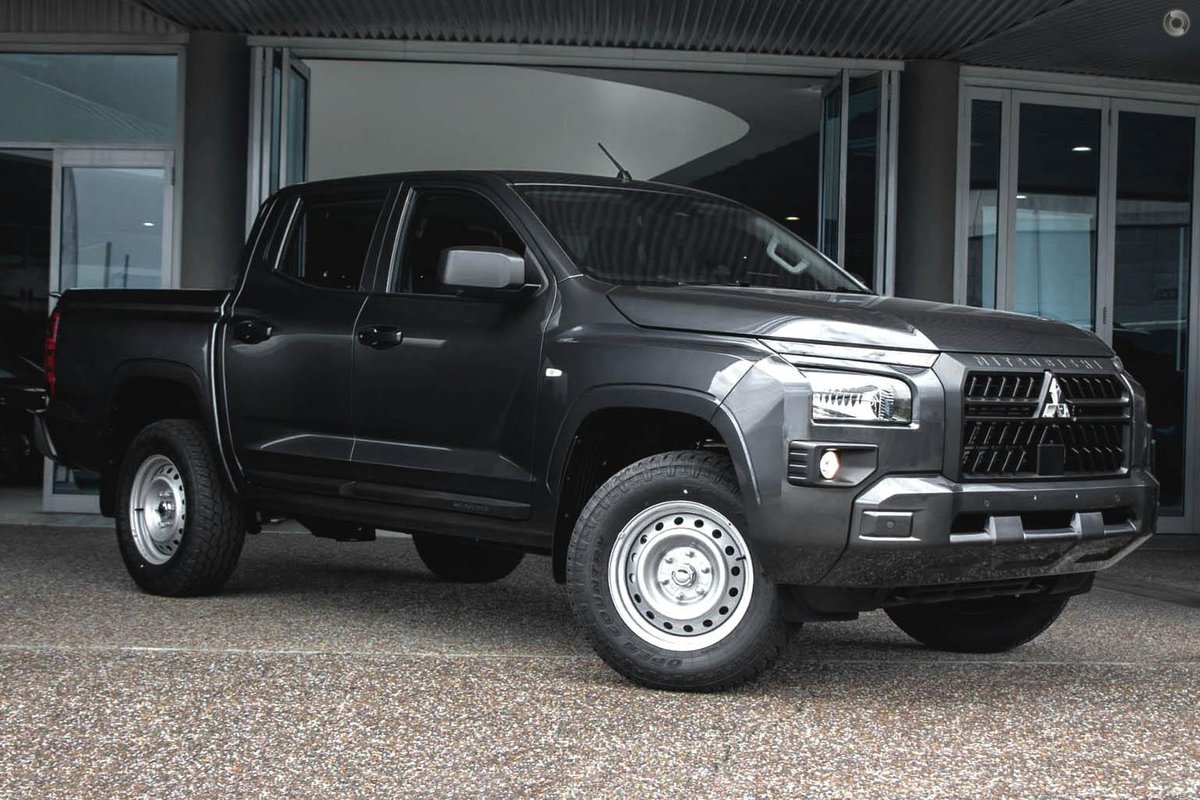 MV MY25 4X4 Dual Range