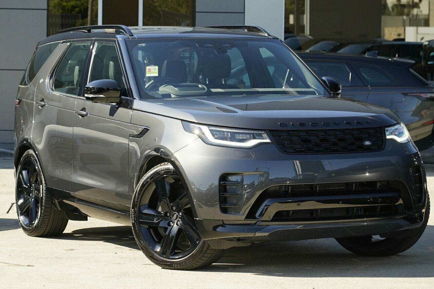 Land Rover Discovery Series 5 D350 Dynamic SE