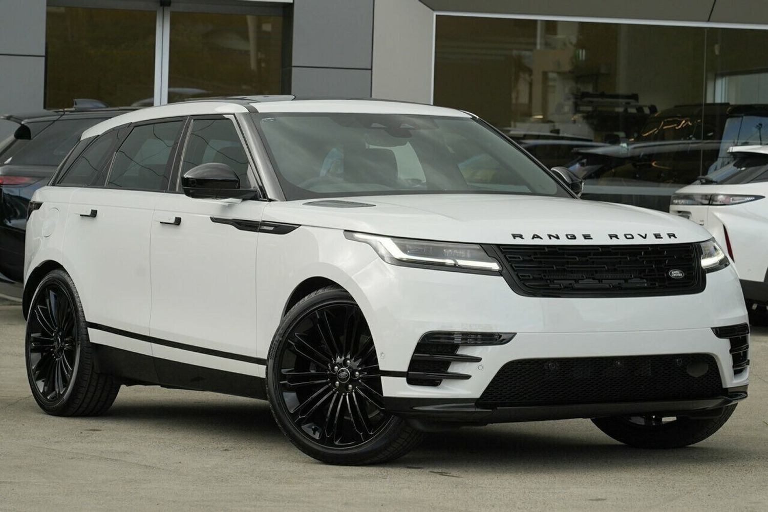 Land Rover Range Rover Velar L560 P250 Dynamic SE