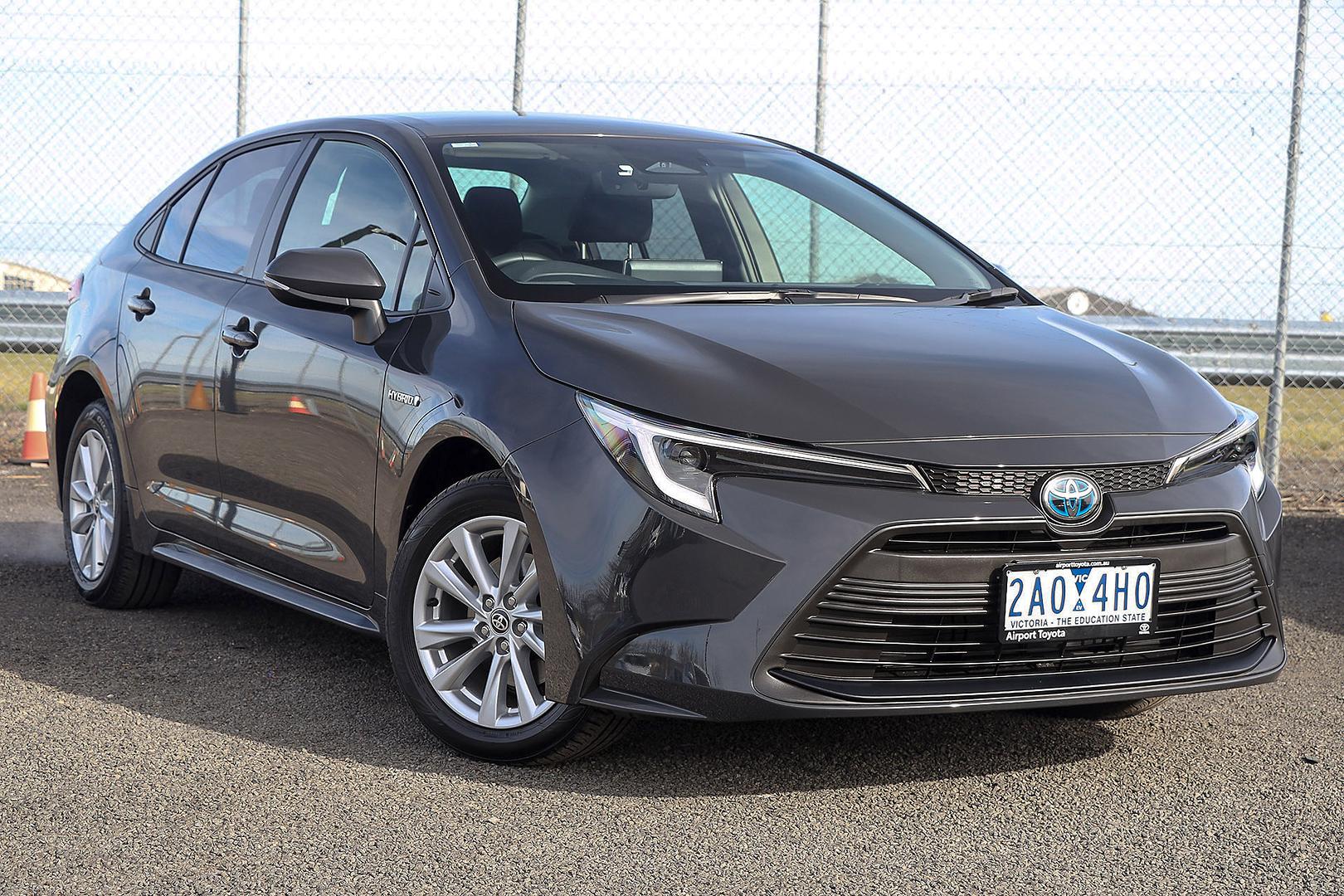 2024 Toyota Corolla SX Hybrid Auto