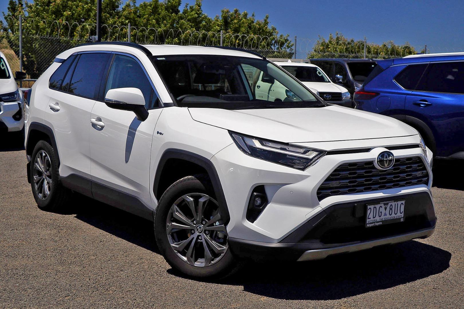 2025 Toyota RAV4 GXL Auto eFour