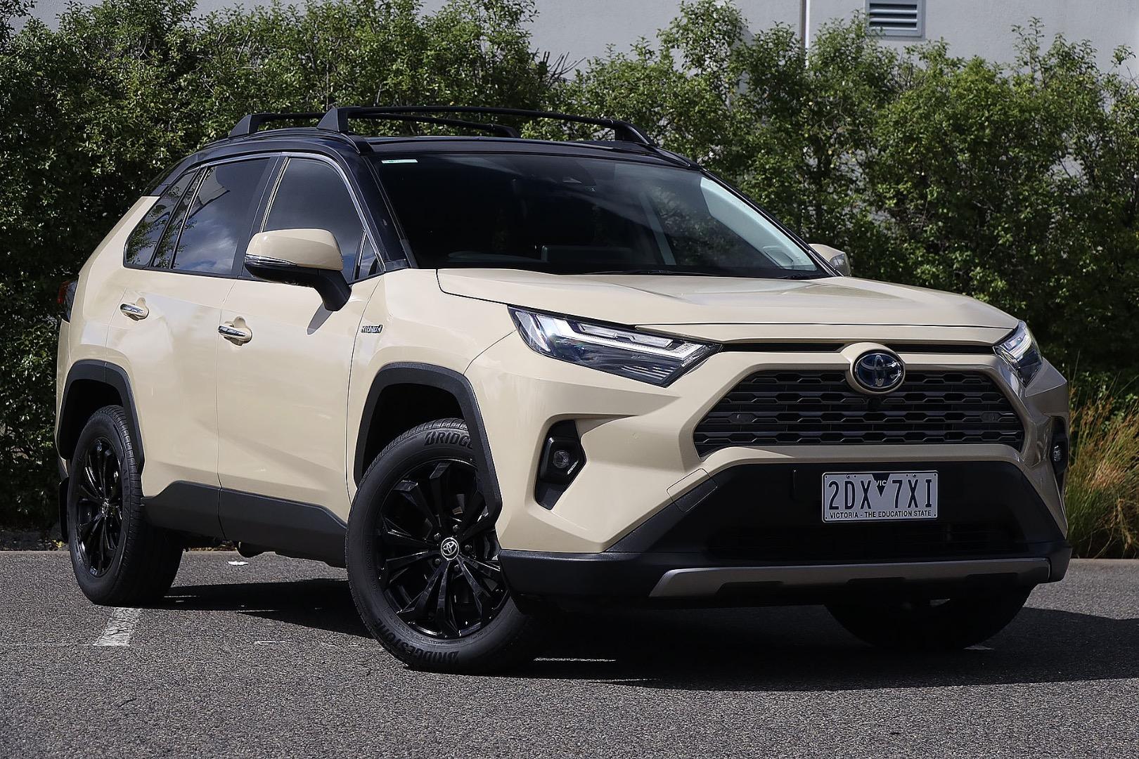 2023 Toyota RAV4 Cruiser Auto eFour
