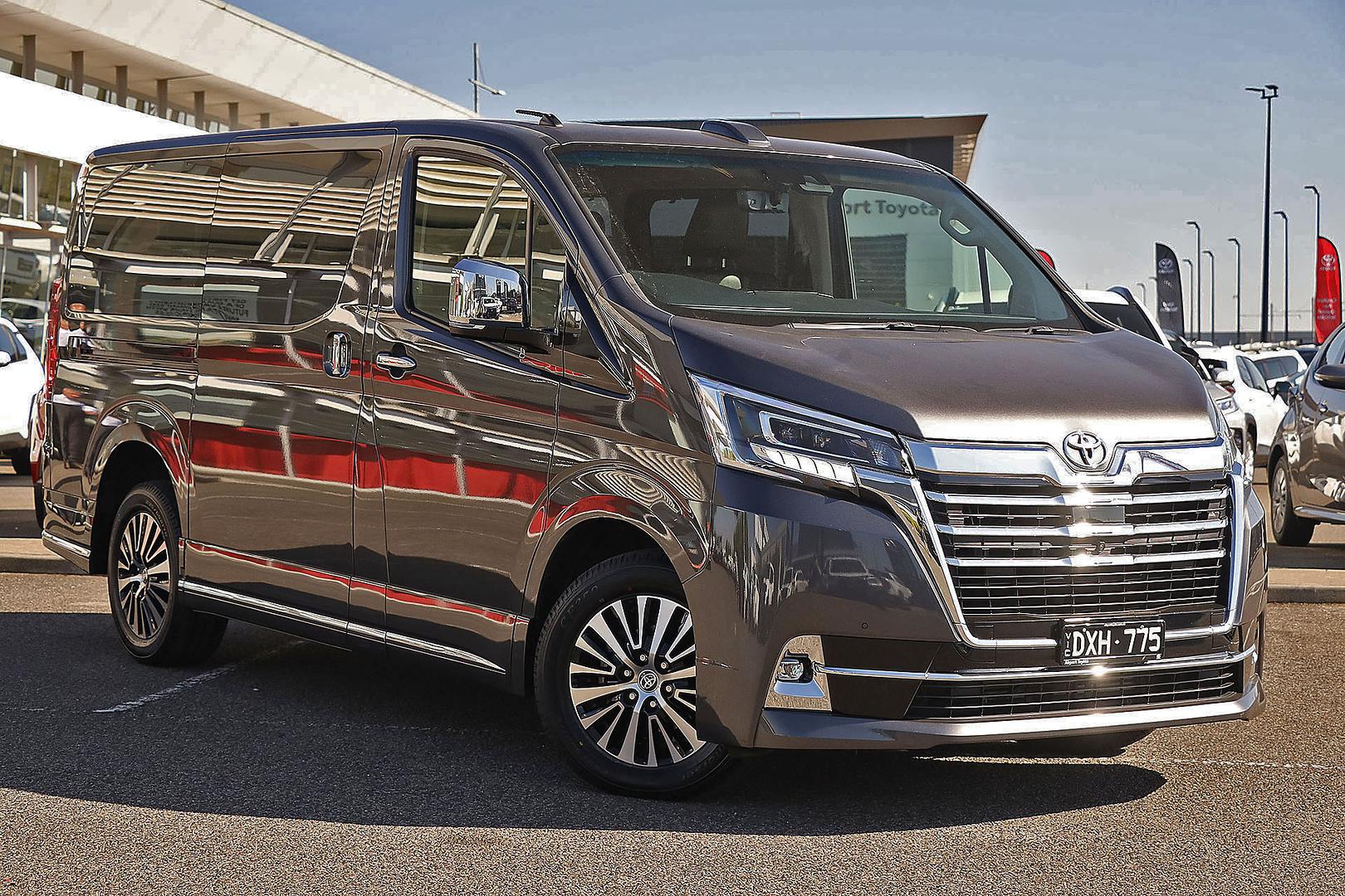 2023 Toyota Granvia VX Auto