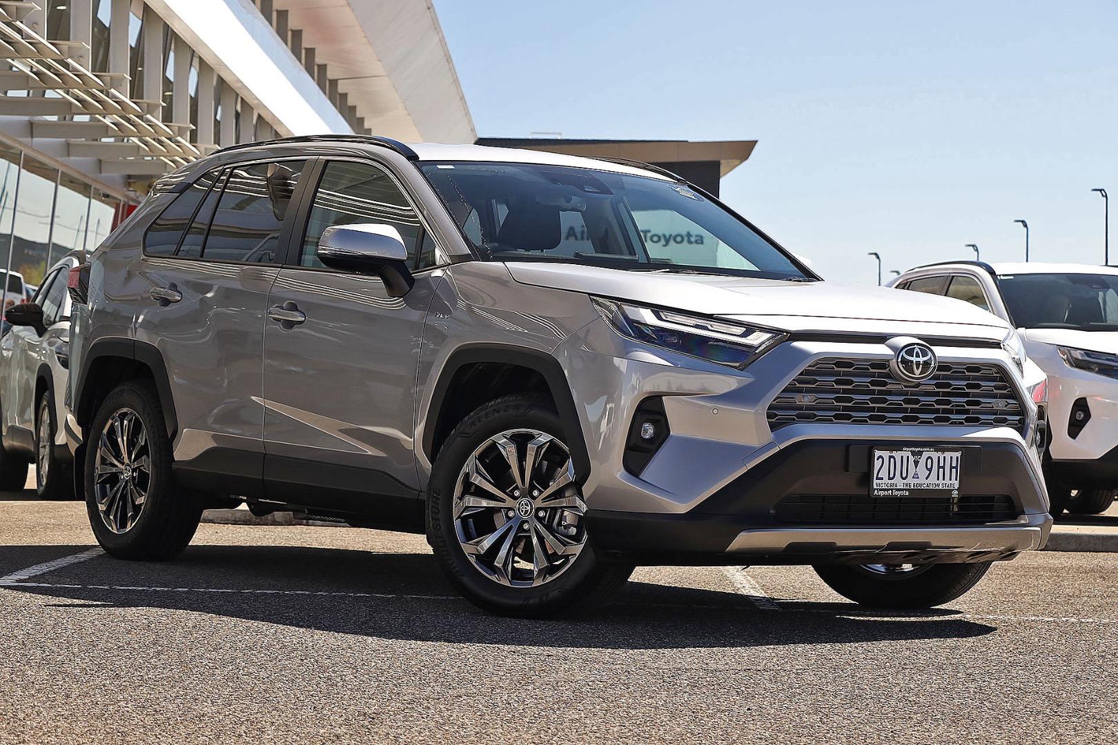 2025 Toyota RAV4 GXL Auto eFour