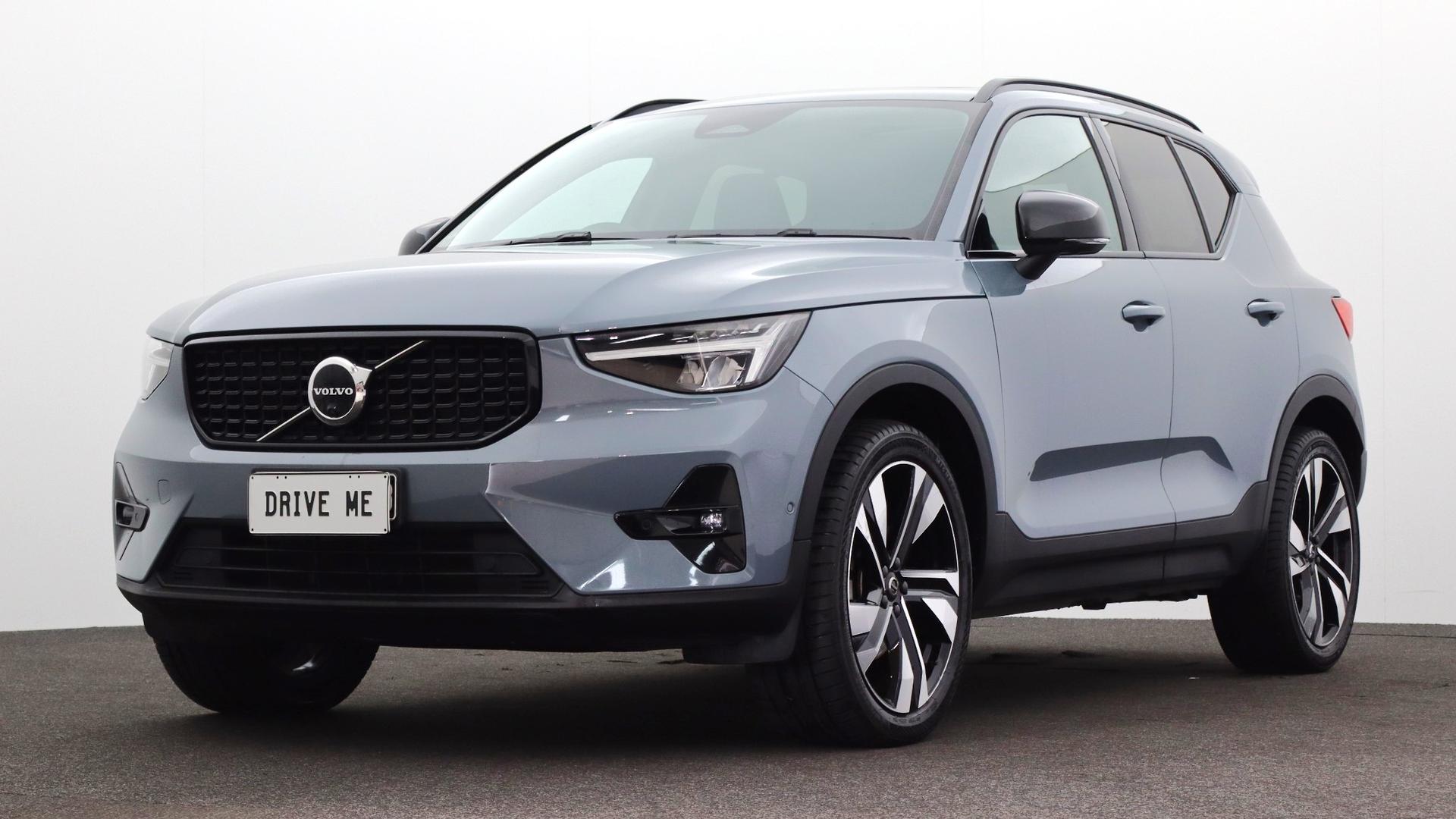 2022 Volvo XC40 Ultimate B5 Dark Auto AWD MY23