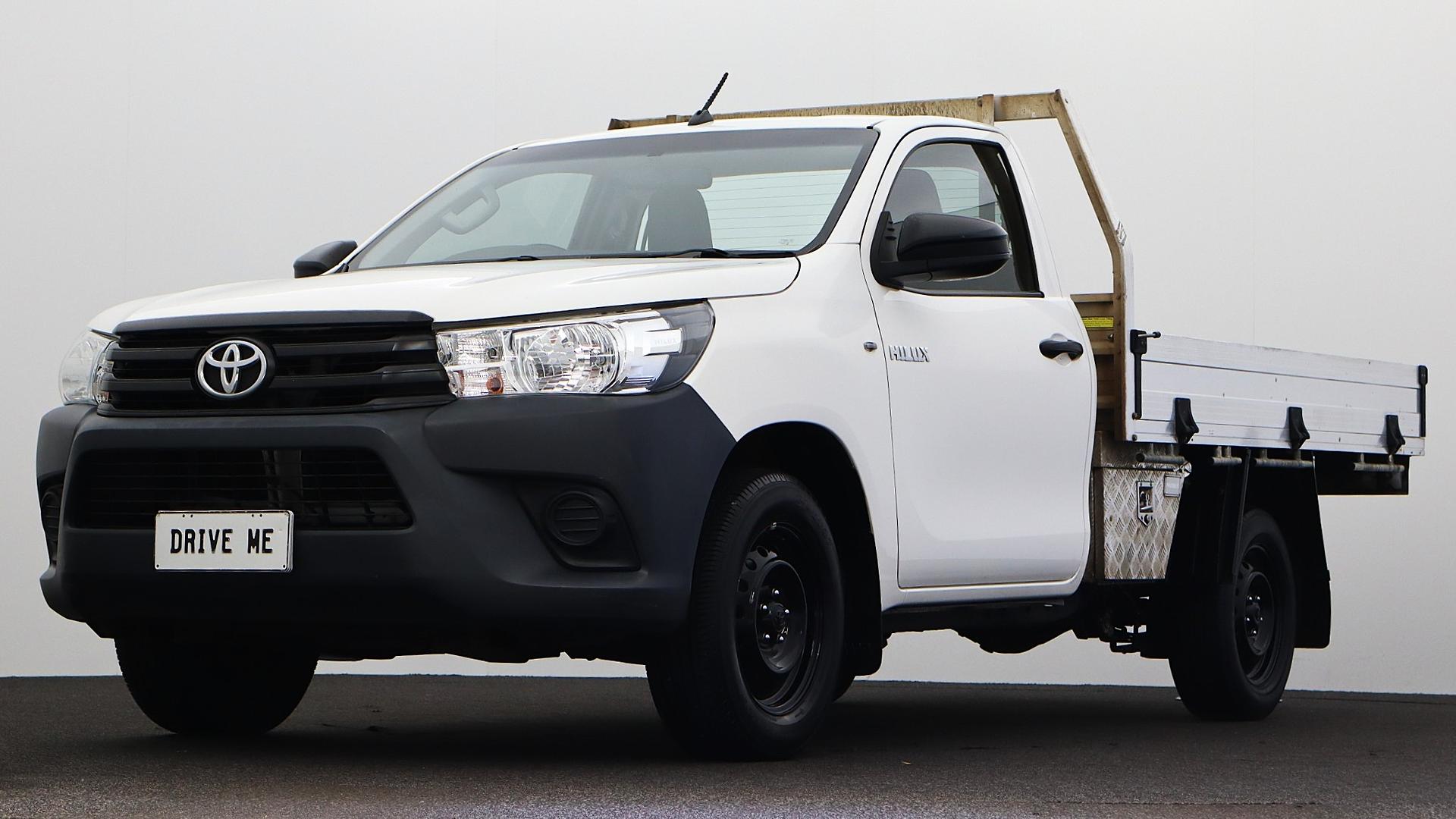 2019 Toyota Hilux Workmate Auto 4x2