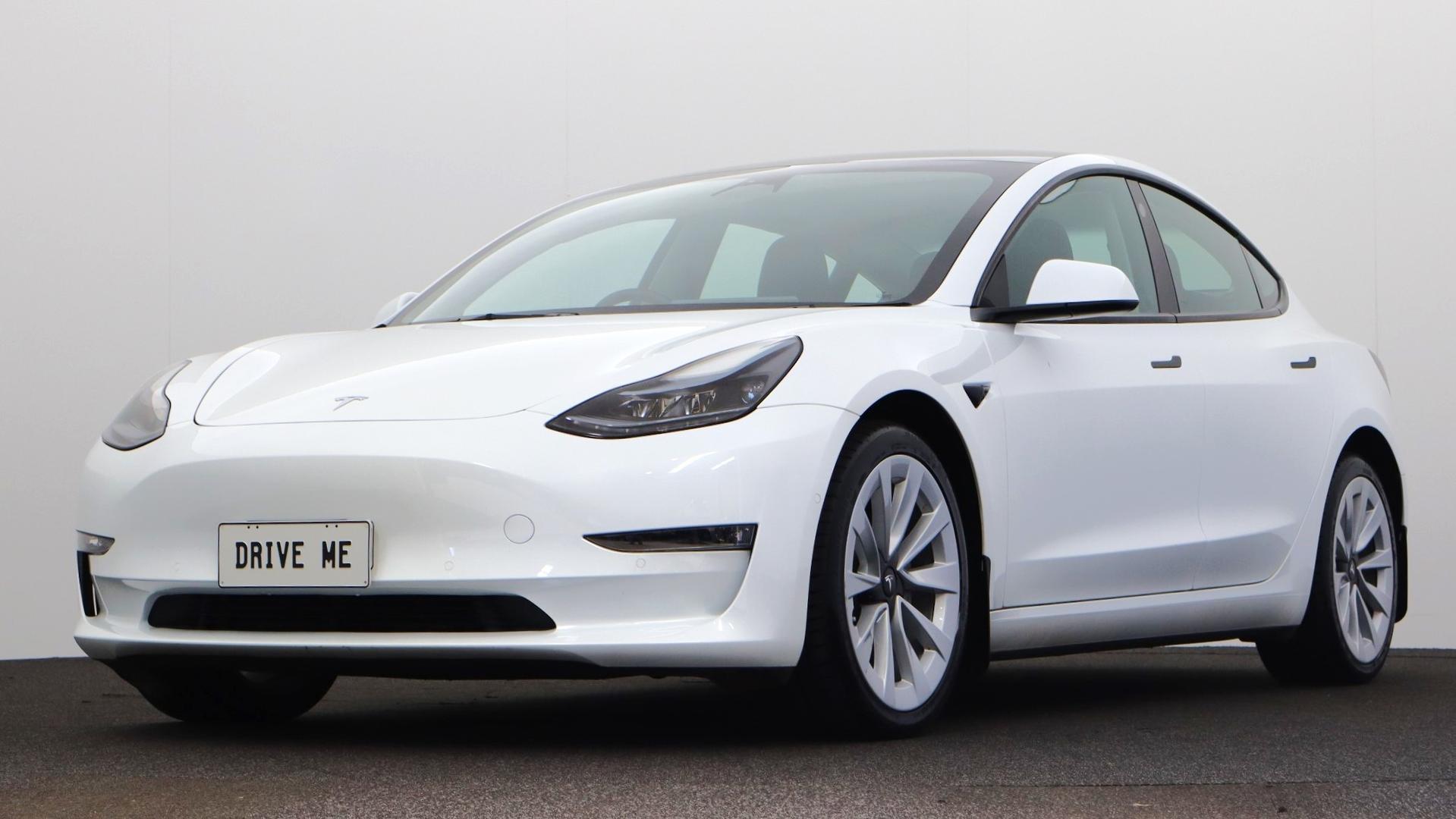 2022 Tesla Model 3 Long Range Auto AWD